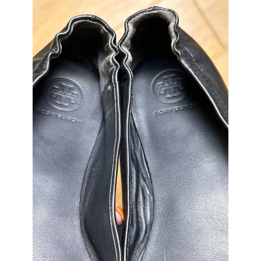 Tory Burch Minnie Travel Ballet Flats black‎ Leather Logo Medallion 7M 6098